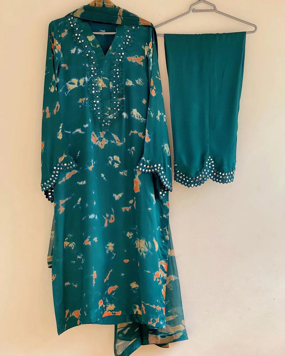 Tie Dye Print Georgette Silk Foil Mirror Work Kurta Set