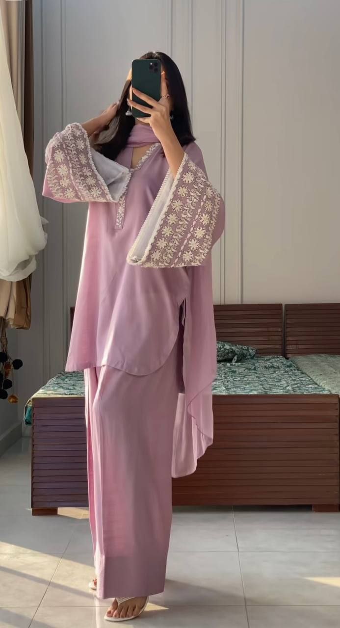 Launching New 🦋 Đěsigner Party Wear Look top with farshi plazzo*