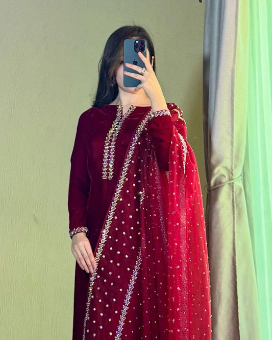 Luxury Red Velvet Evening Dress | Premium Party Outfit