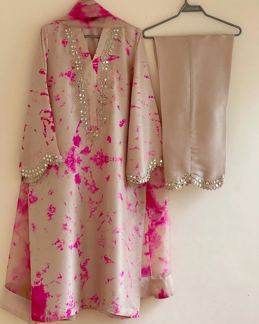 Tie Dye Print Georgette Silk Foil Mirror Work Kurta Set